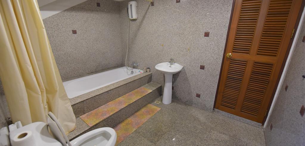 Phuripimarn Penthouse Pakchong Luaran gambar